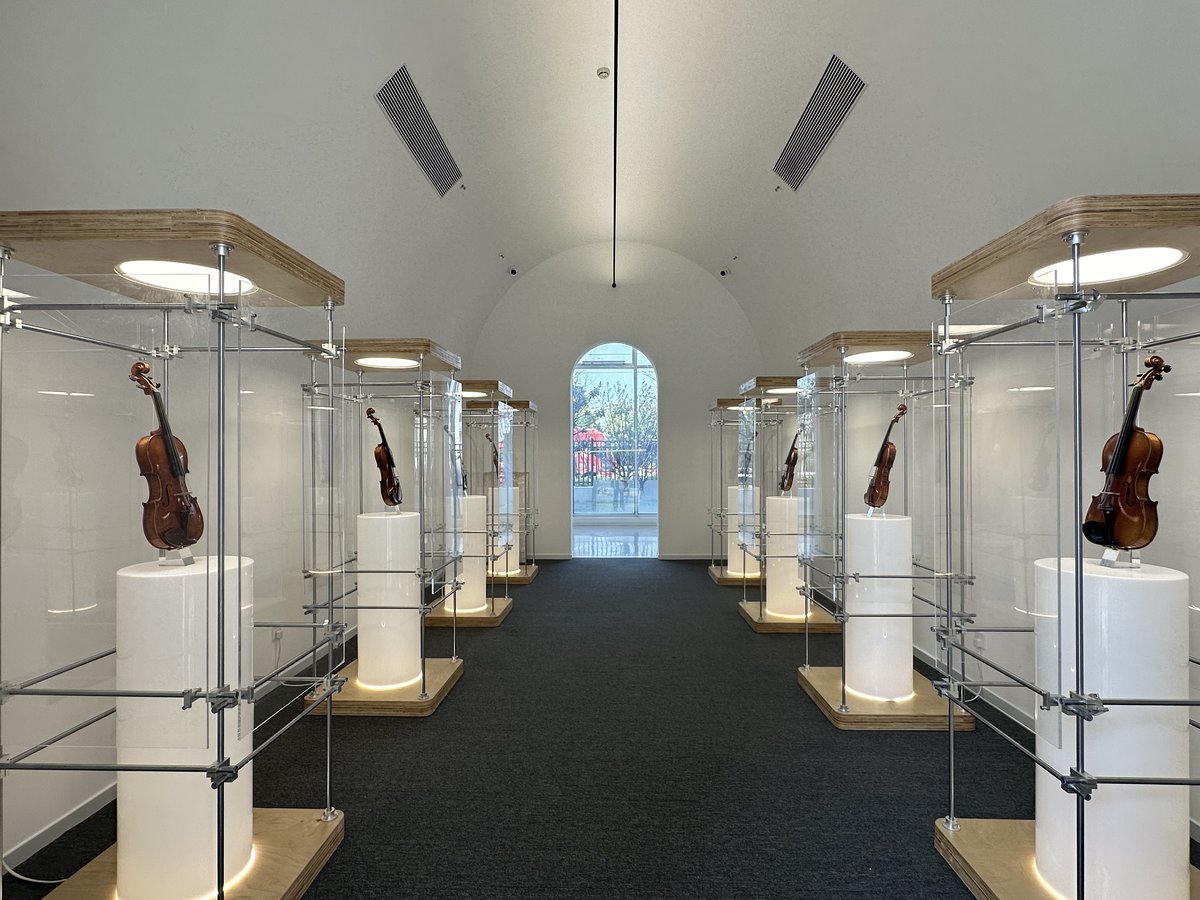 古董提琴展区